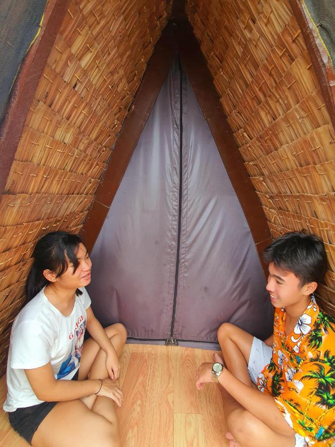 Calatagan'S Bahay Kubo - With Beach Access Batangas Eksteriør billede